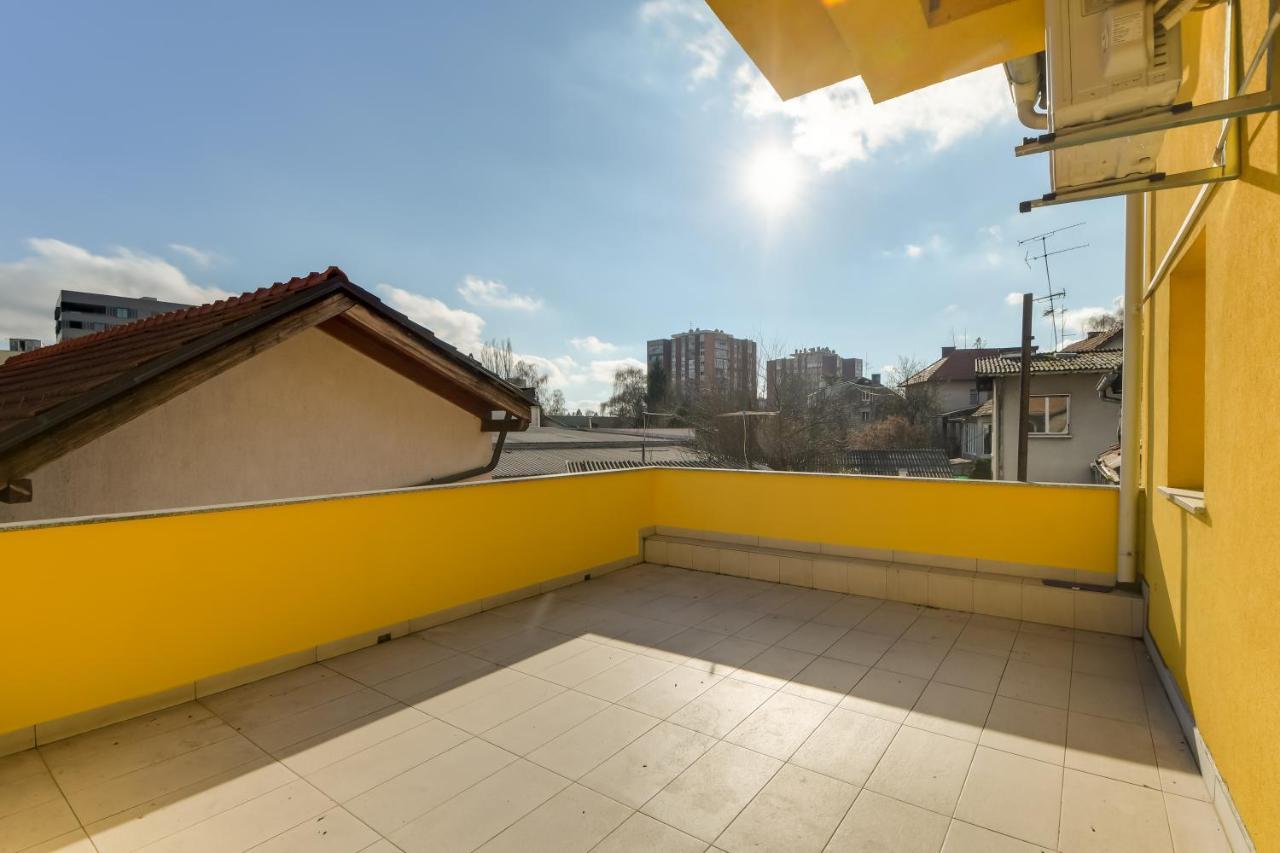 Апартаменты Apartman Noa, Загреб Экстерьер фото